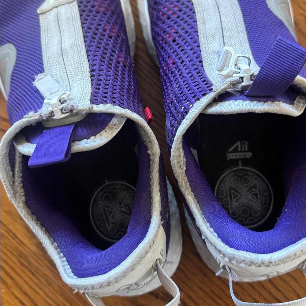Nike By You Custom Made PG4 Basketball Shoes - Picture 10 of 10